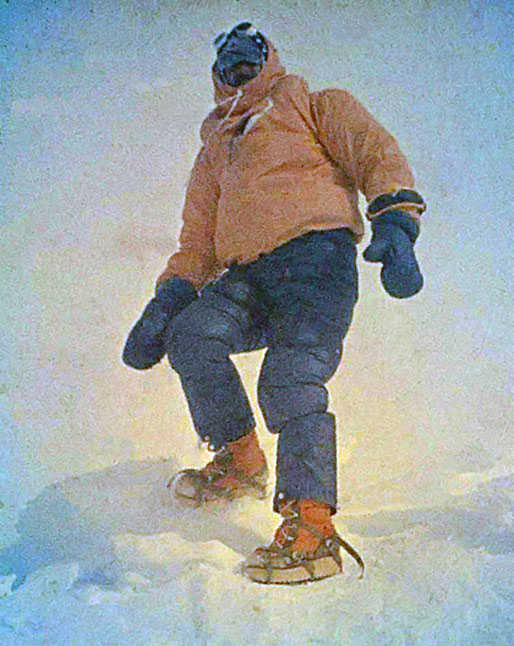 Sobre la cima del mundo. Primera expedición invernal al Monte Everest, 1980. Foto: www.dieselryder.blogspot.com